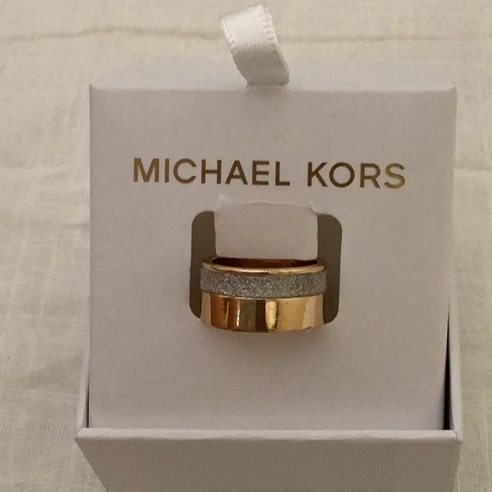 MK Brass Ring 💖 - Picture 1 of 6